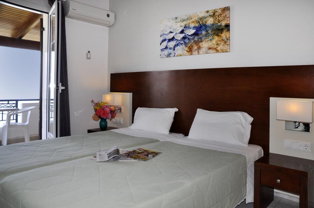 Dandidis Seaside Pension آغيوس غوذيوس الغرفة الصورة