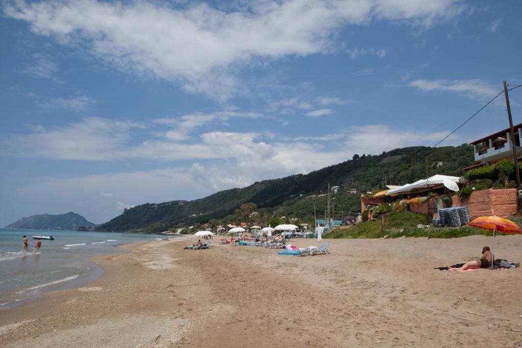 Dandidis Seaside Pension آغيوس غوذيوس المظهر الخارجي الصورة